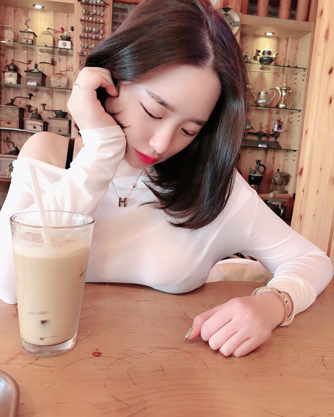 南韓爆乳網美「金娜賢」（김빛나라）居家自拍視角超邪惡-第1章-图片5