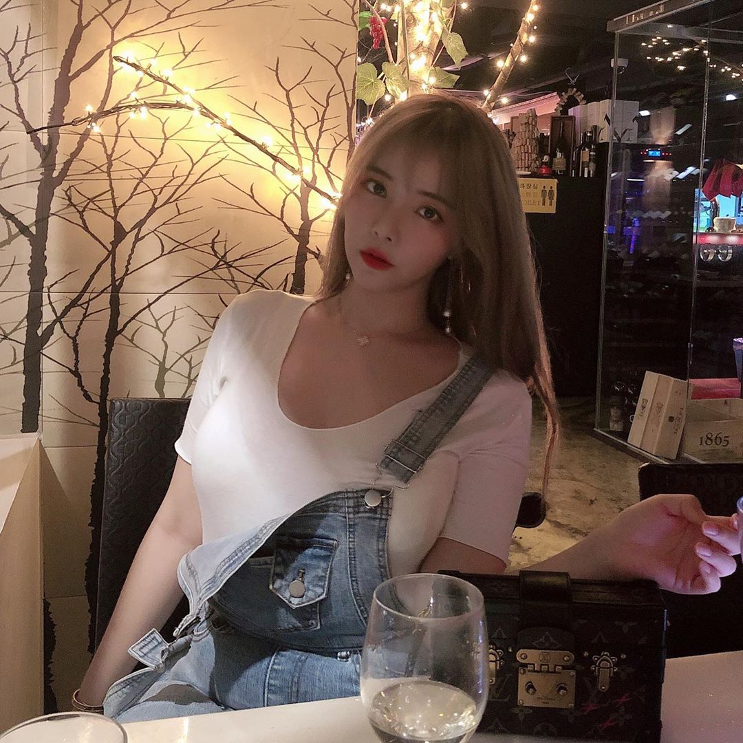 鄰家系「清純大姊姊」釋放飽滿大能量！-第1章-图片10