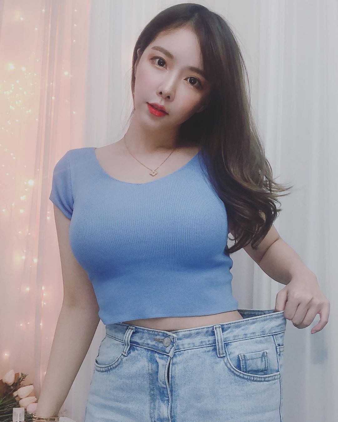 鄰家系「清純大姊姊」釋放飽滿大能量！-第1章-图片11