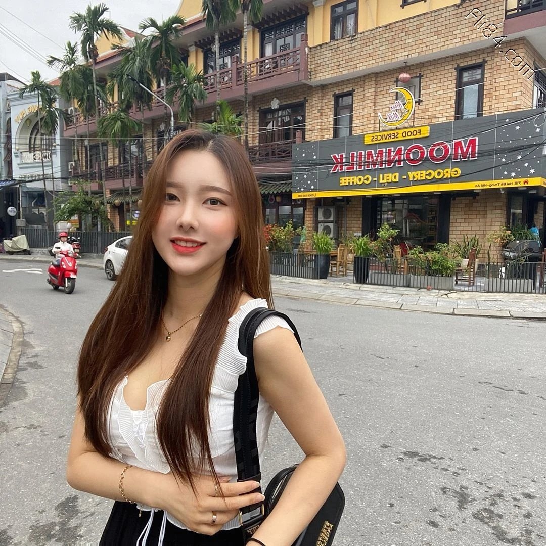 天菜級「氣質甜美正妹」燦爛笑容讓人融化！高顏值外型瞬間撩倒網友-第1章-图片18