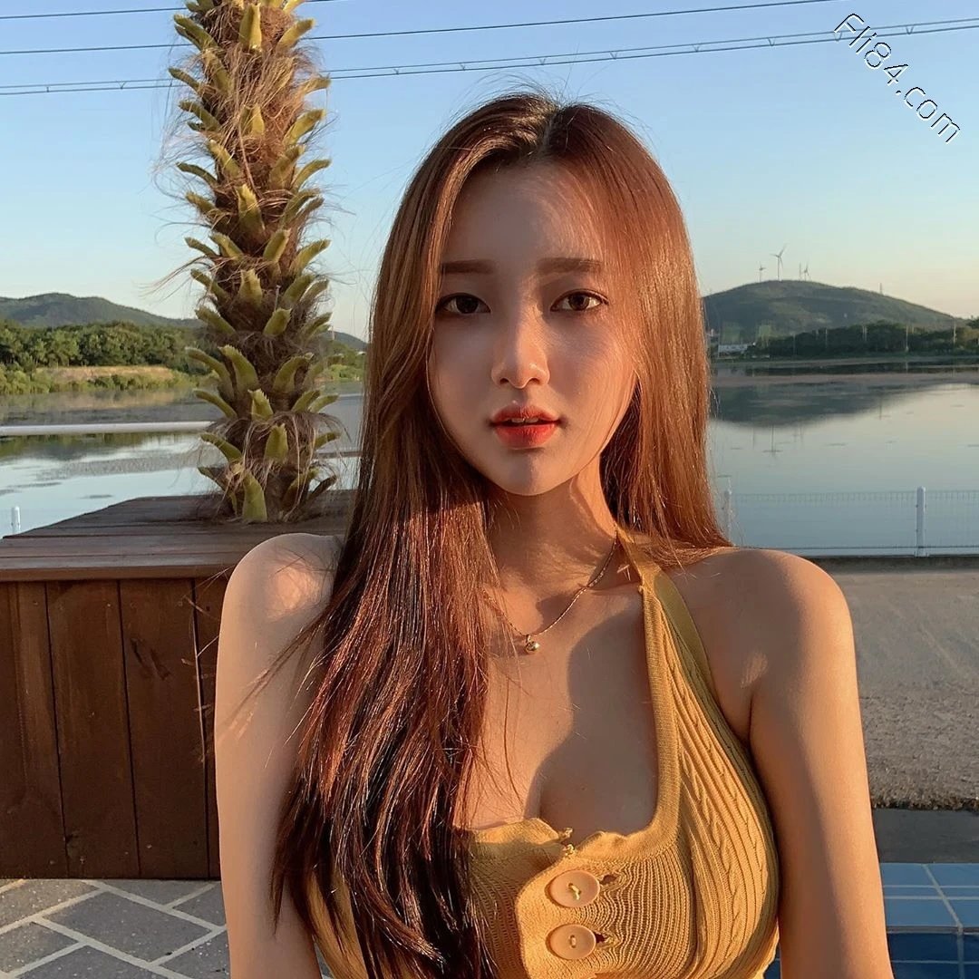 天菜級「氣質甜美正妹」燦爛笑容讓人融化！高顏值外型瞬間撩倒網友-第1章-图片9