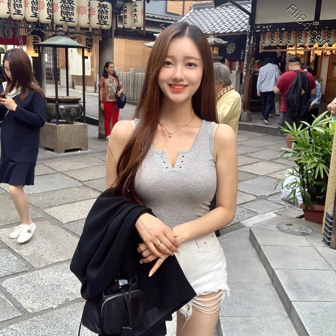 天菜級「氣質甜美正妹」燦爛笑容讓人融化！高顏值外型瞬間撩倒網友-第1章-图片7