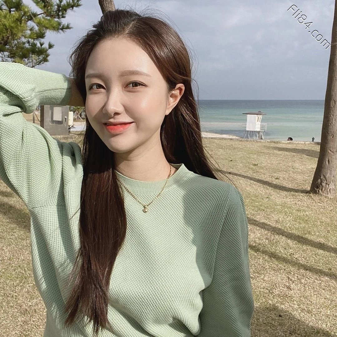 天菜級「氣質甜美正妹」燦爛笑容讓人融化！高顏值外型瞬間撩倒網友-第1章-图片5