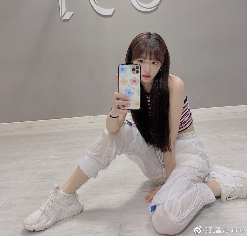 強國超夯養成系正妹偶像，練舞時的「性感纖腰」辣暈了！-第1章-图片10