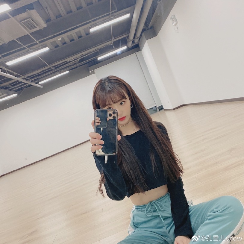 強國超夯養成系正妹偶像，練舞時的「性感纖腰」辣暈了！-第1章-图片17