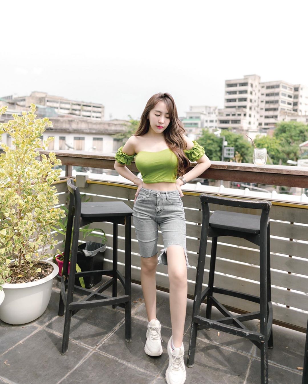 中空才是正義！泰國正妹日常不穿bra只是小意思！-第1章-图片10