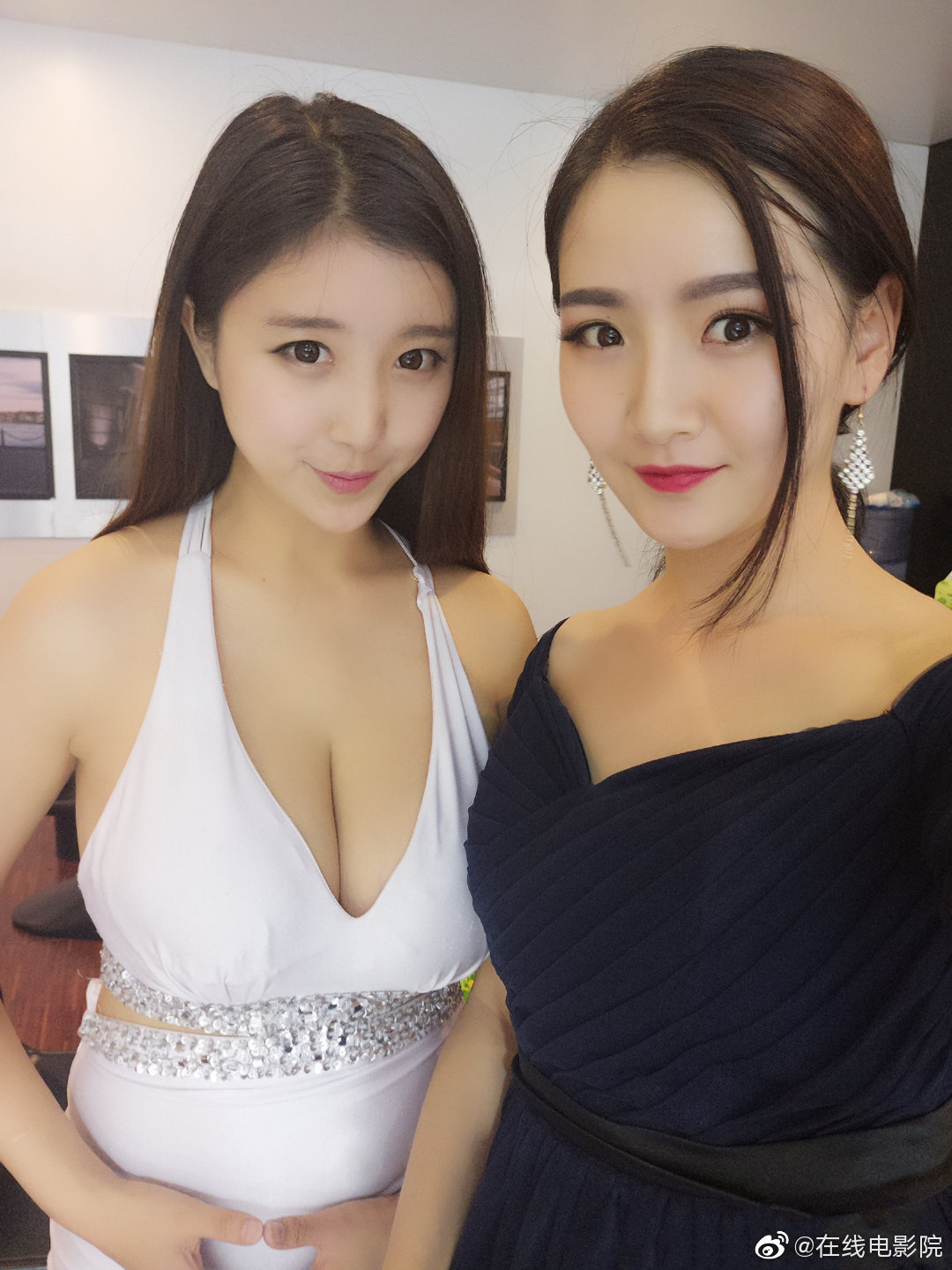 核彈級辣妹子吊帶褲中空 狂曬超巨視角-第1章-图片13