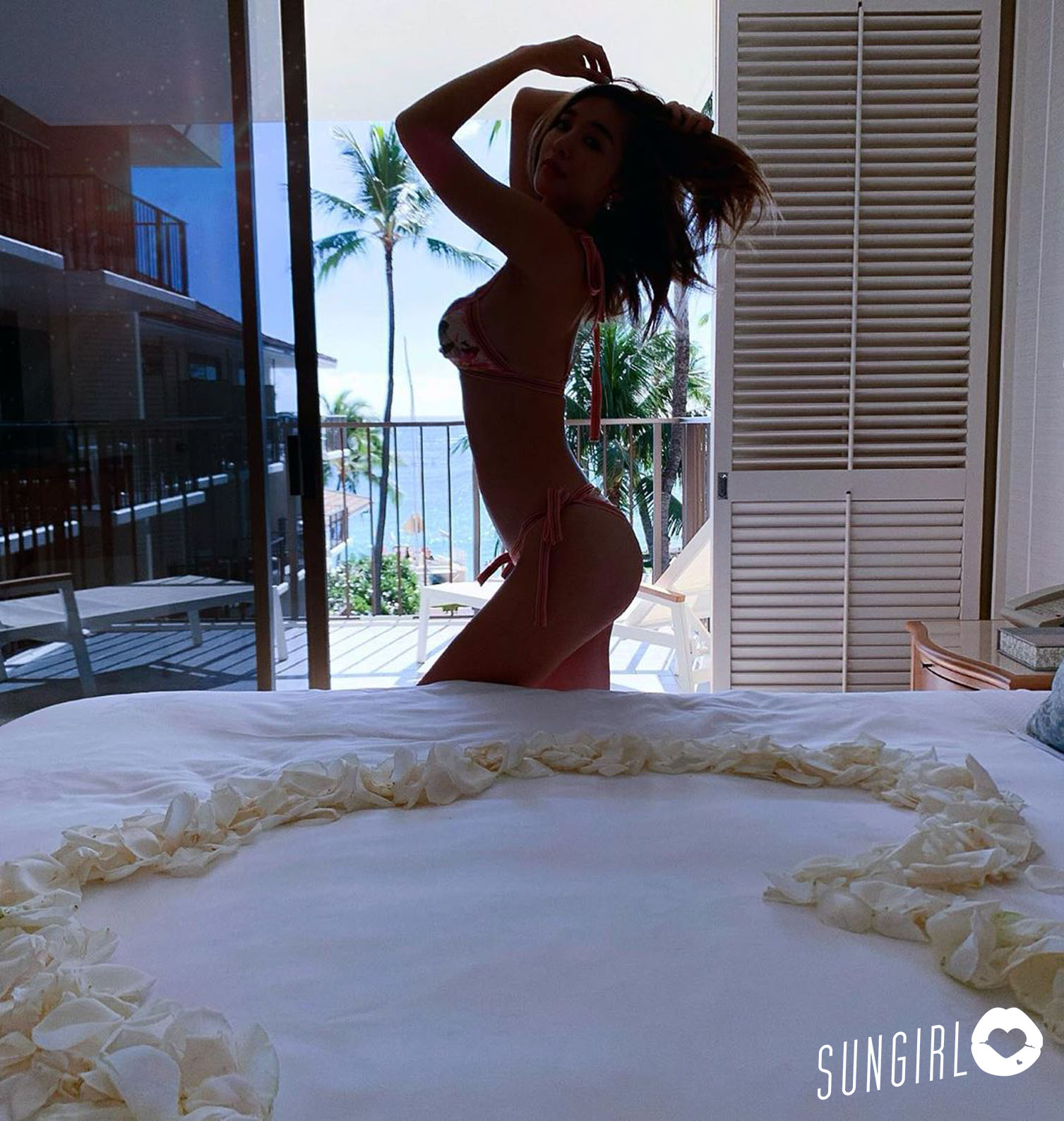 Rirey、日本妹世界各國跑 到處全裸秀身材 撒必斯超滿-第1章-图片17