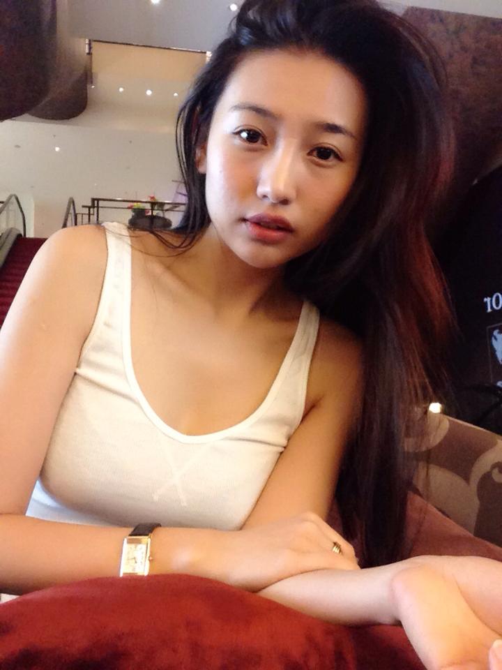 林明禎親姊姊超胸狠！巨乳撐爆比基尼快掉出-第1章-图片9