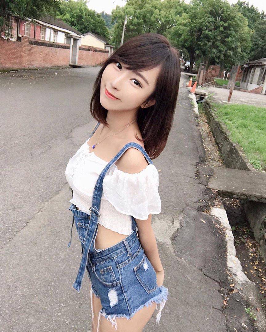 Zoe So 蘇小小 刺青師港妹 簡直是極品女友-第1章-图片10