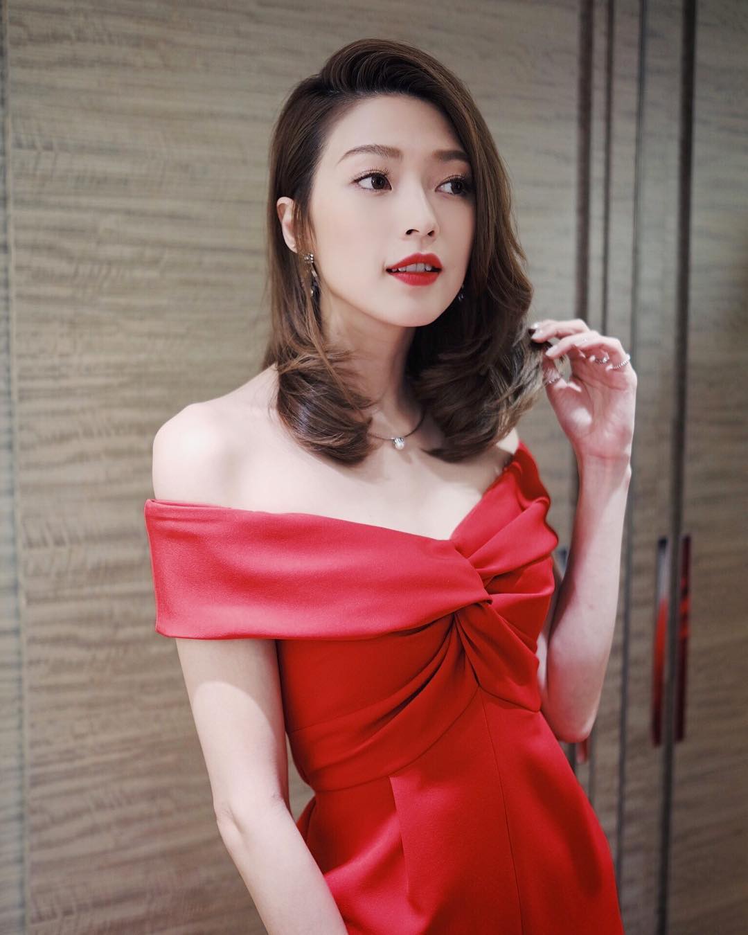 詩雅分享美腿煉成秘技3招日做5分鐘一個月見效-第1章-图片1