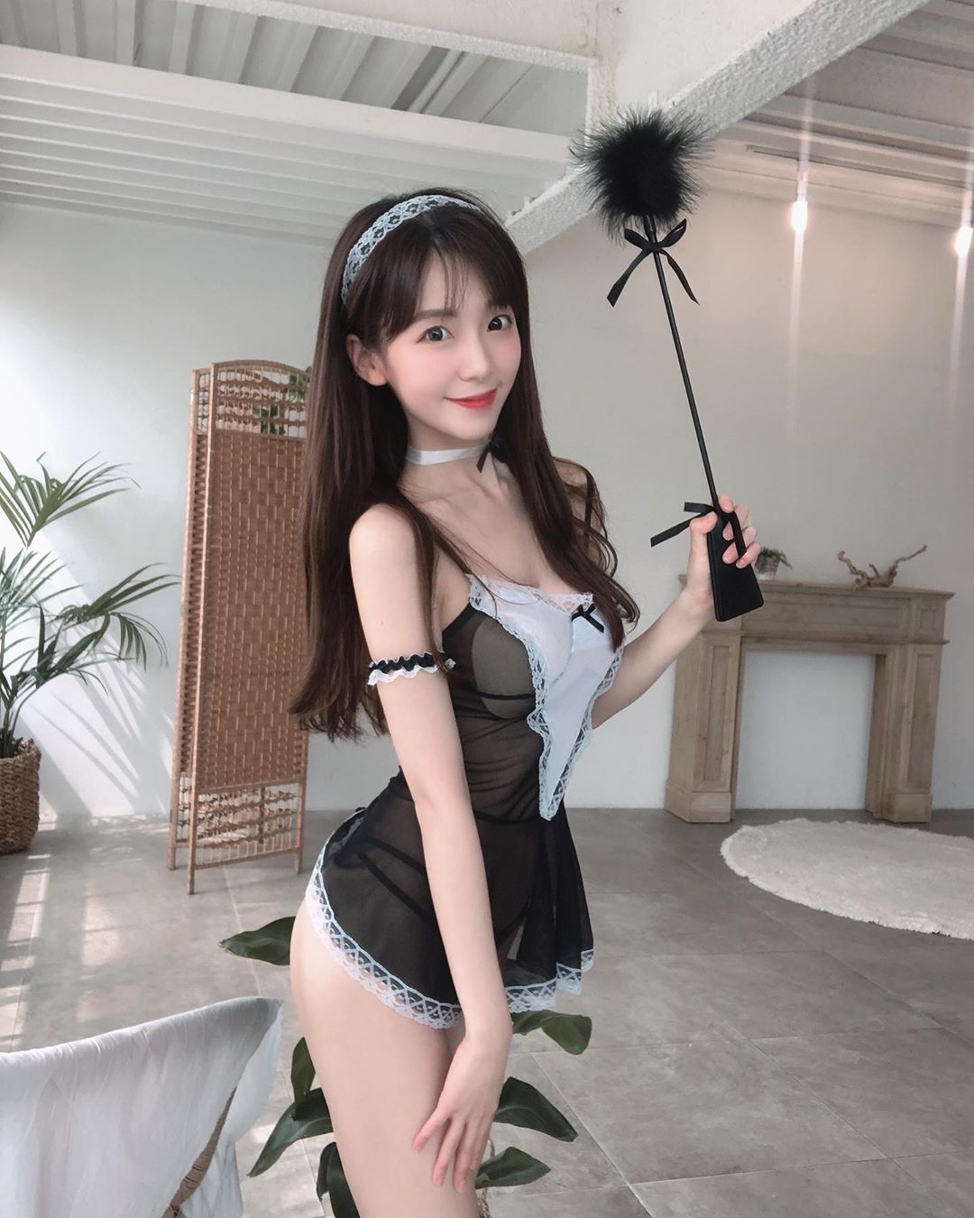很會嘟嘴！韓國正妹化身「爆乳小女僕」-第1章-图片5