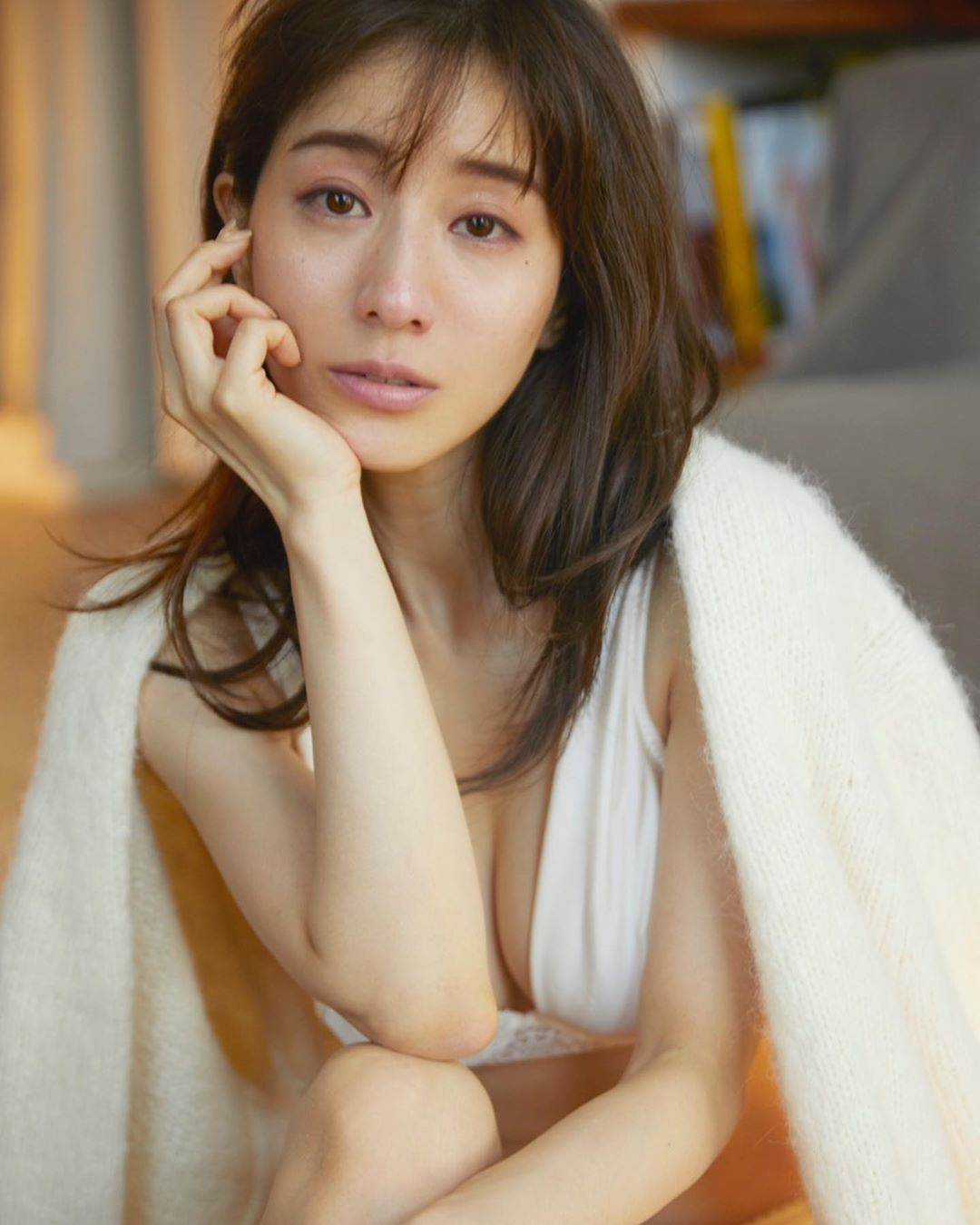 田中みな実、日本最美女主播遠赴巴塞拍攝首本寫真-第1章-图片6