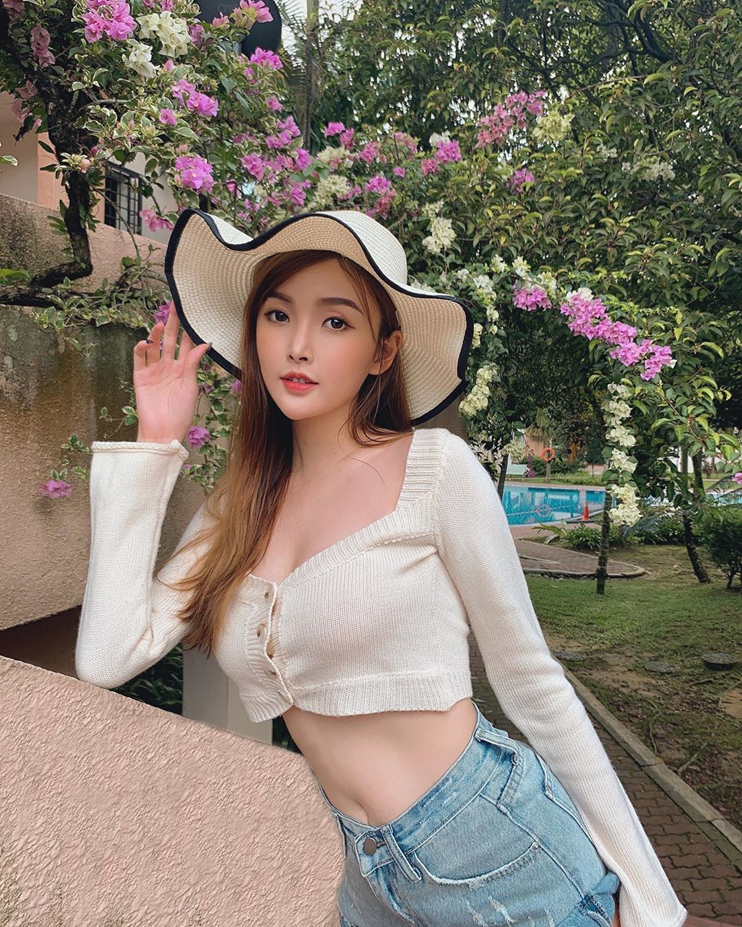 宜霏 纖瘦身材隱藏著巨大的內涵