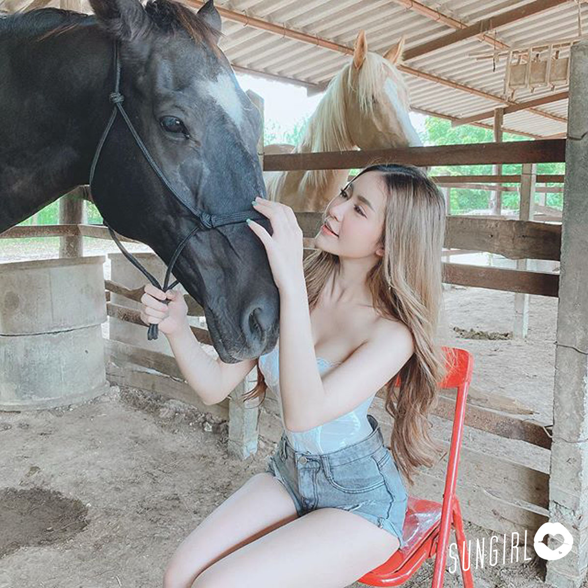 กิ๊กกี้、泰國網紅傾城傾國 還藏沈甸甸肉包：極品到不科學！-第1章-图片6