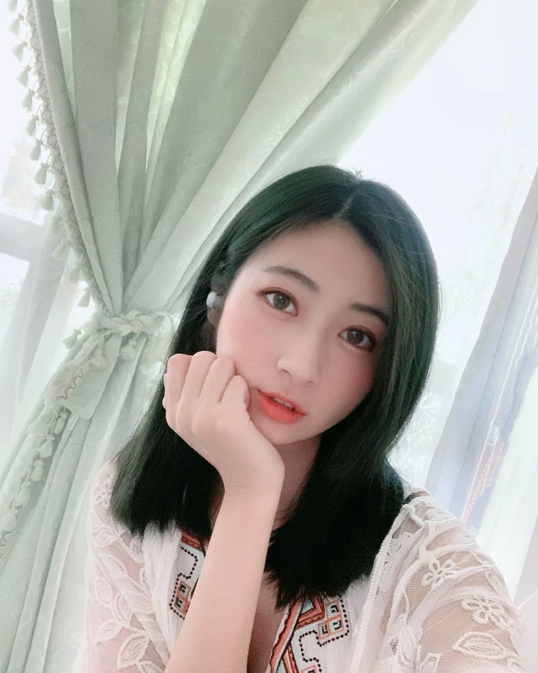 Large-eyed smile, fresh and charming breath fascinates.-第1章-图片10