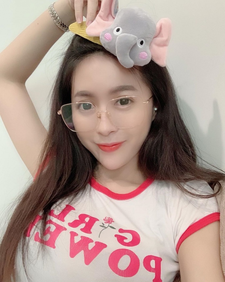 小廚娘穿這樣誰受得了........-第1章-图片5