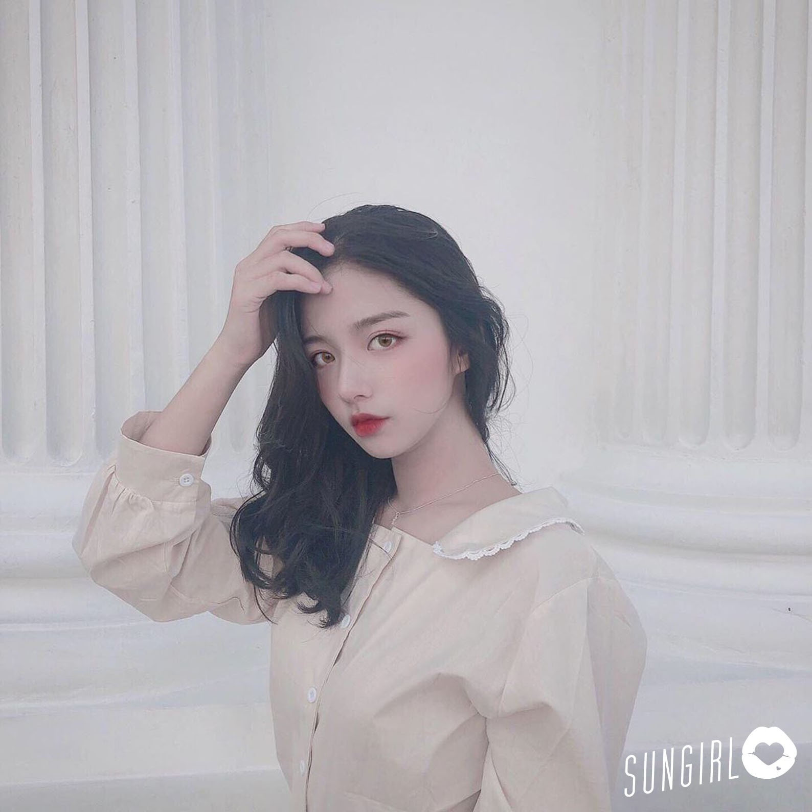 Phan Hằng、越南正妹開學典禮被偷拍仙氣逼人引發網友瘋傳-第1章-图片1