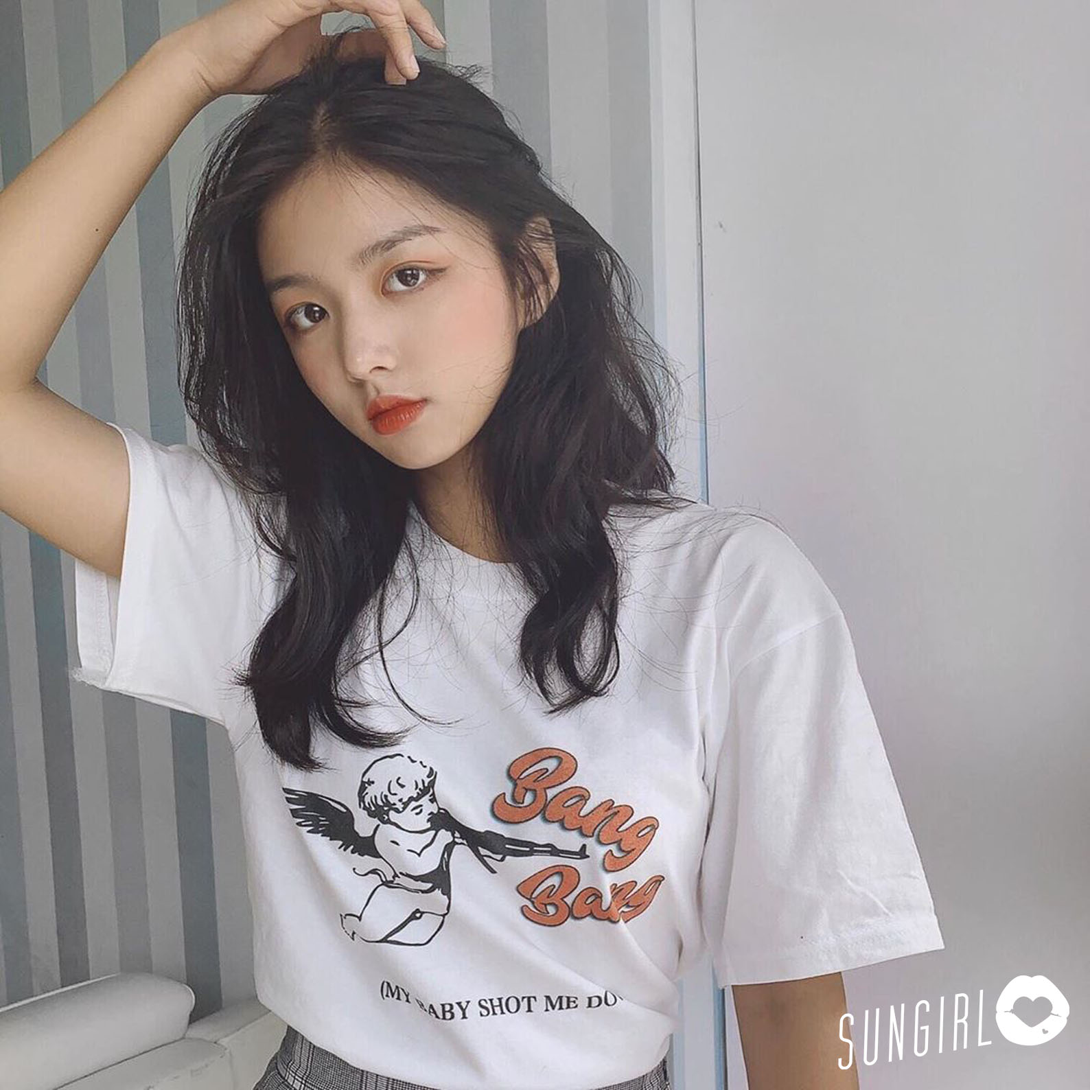 Phan Hằng、越南正妹開學典禮被偷拍仙氣逼人引發網友瘋傳-第1章-图片5