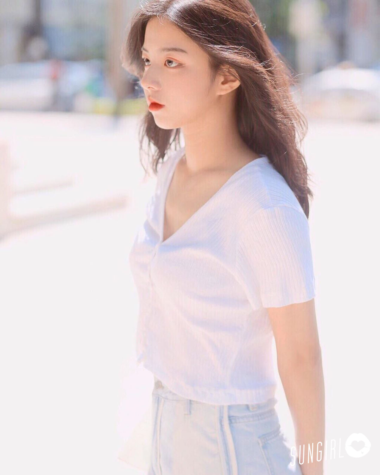 Phan Hằng、越南正妹開學典禮被偷拍仙氣逼人引發網友瘋傳-第1章-图片11