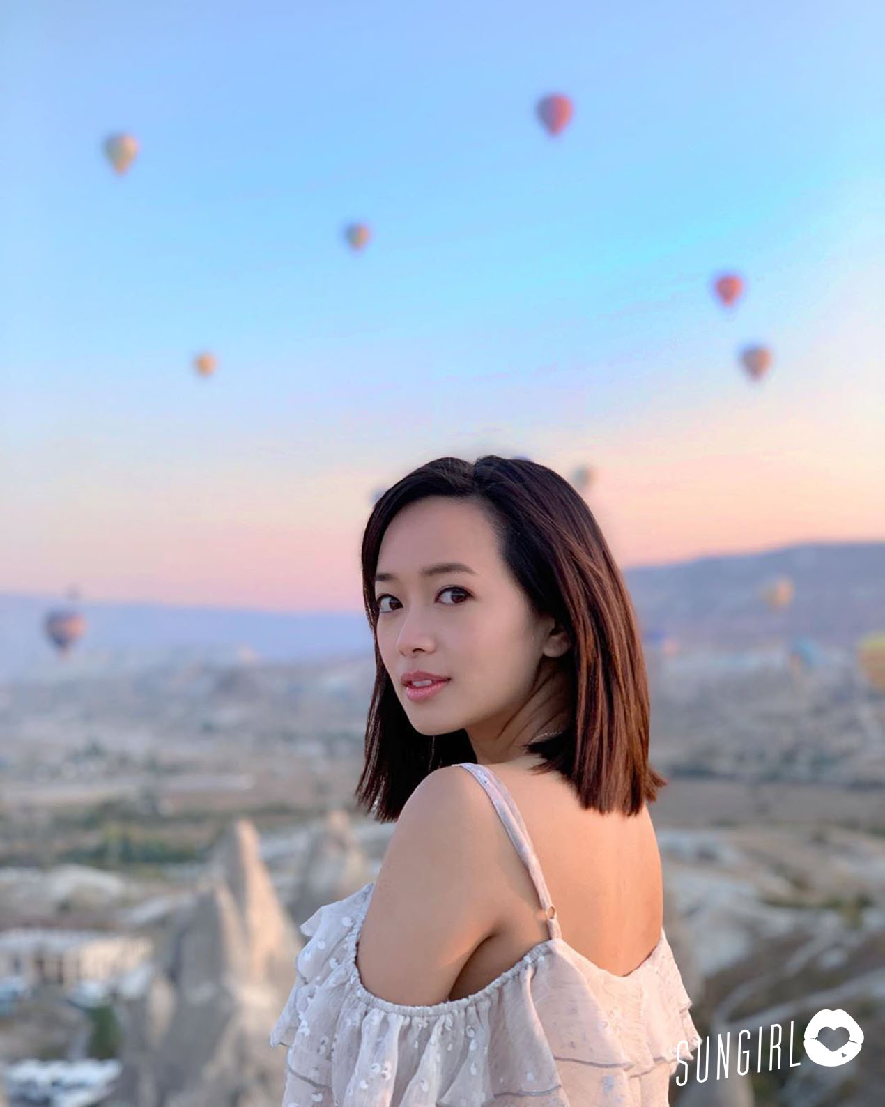 香港正妹 陳俞希、寫真模特兒性感短裙轉戰主持圈-第1章-图片10