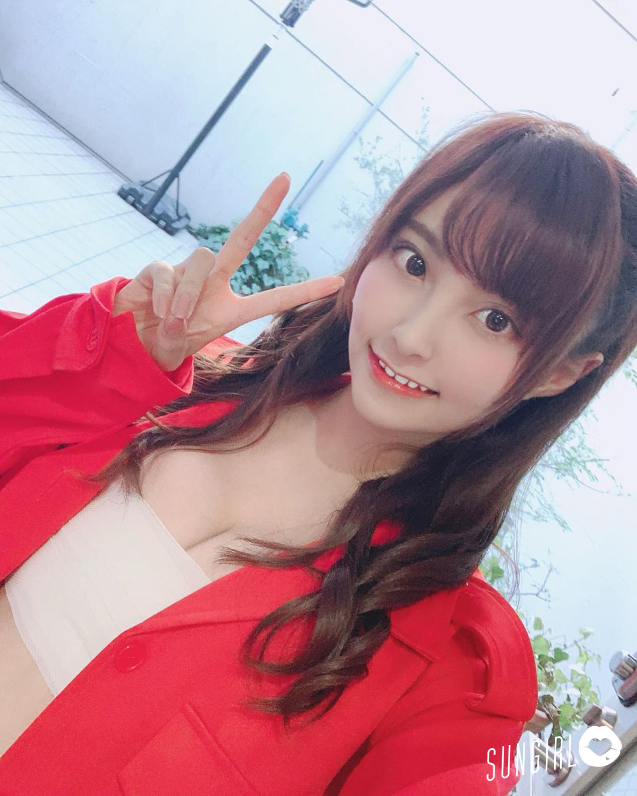 護花咲れあ、甜美牙醫助理玩抖音爆紅出寫真!-第1章-图片1