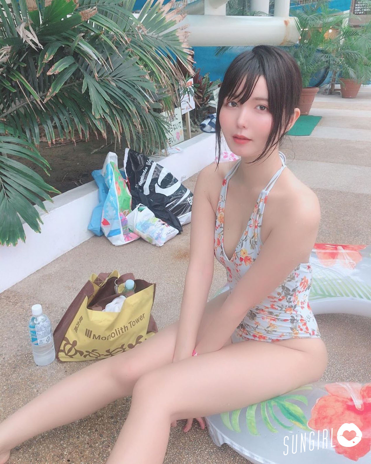 九條ねぎ、日本coser超緊身裝扮演春麗側腿高衩開到屁股！-第1章-图片13