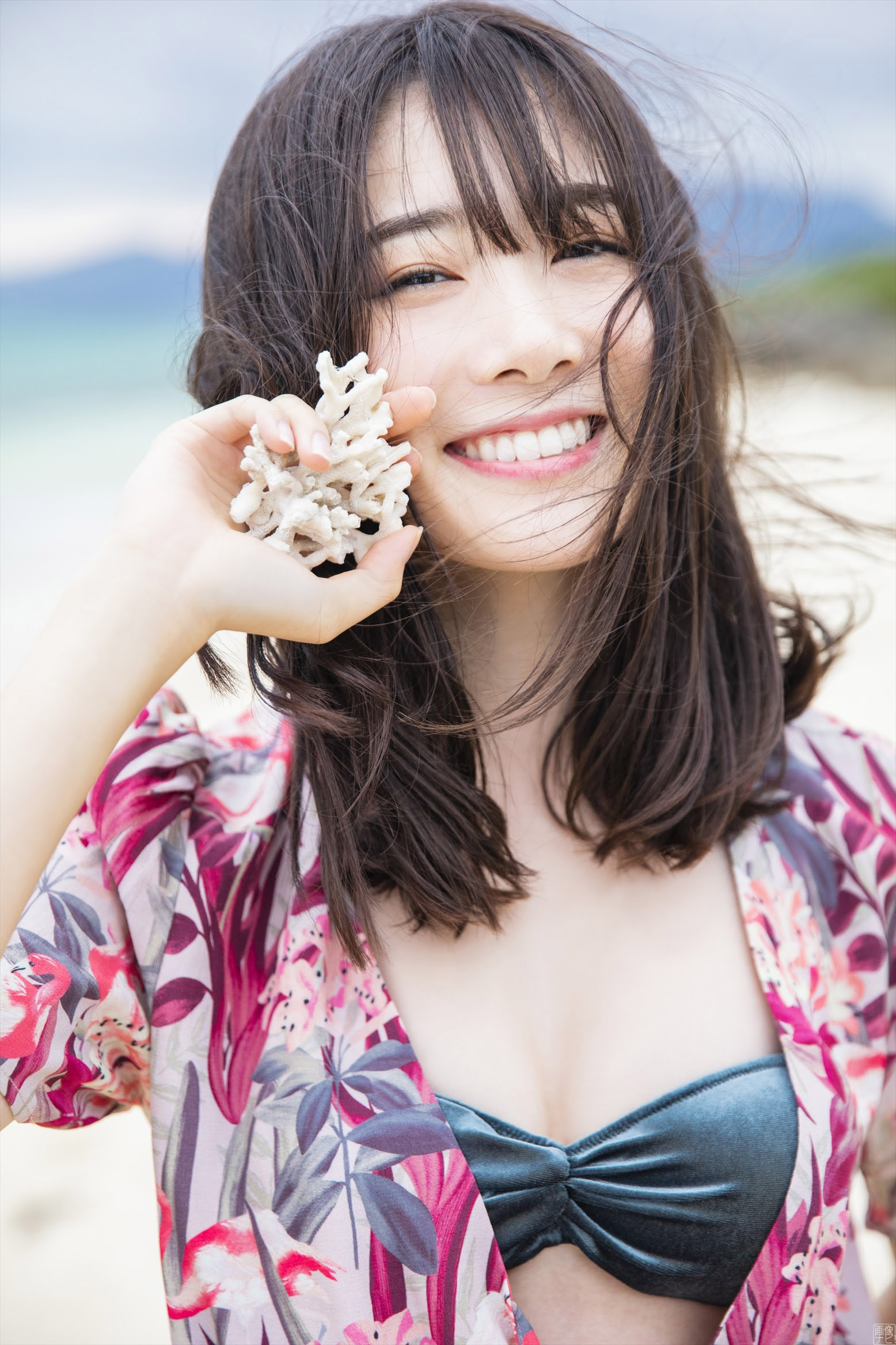 虹コン鶴見萌の水著＆下著グラビア-第1章-图片3