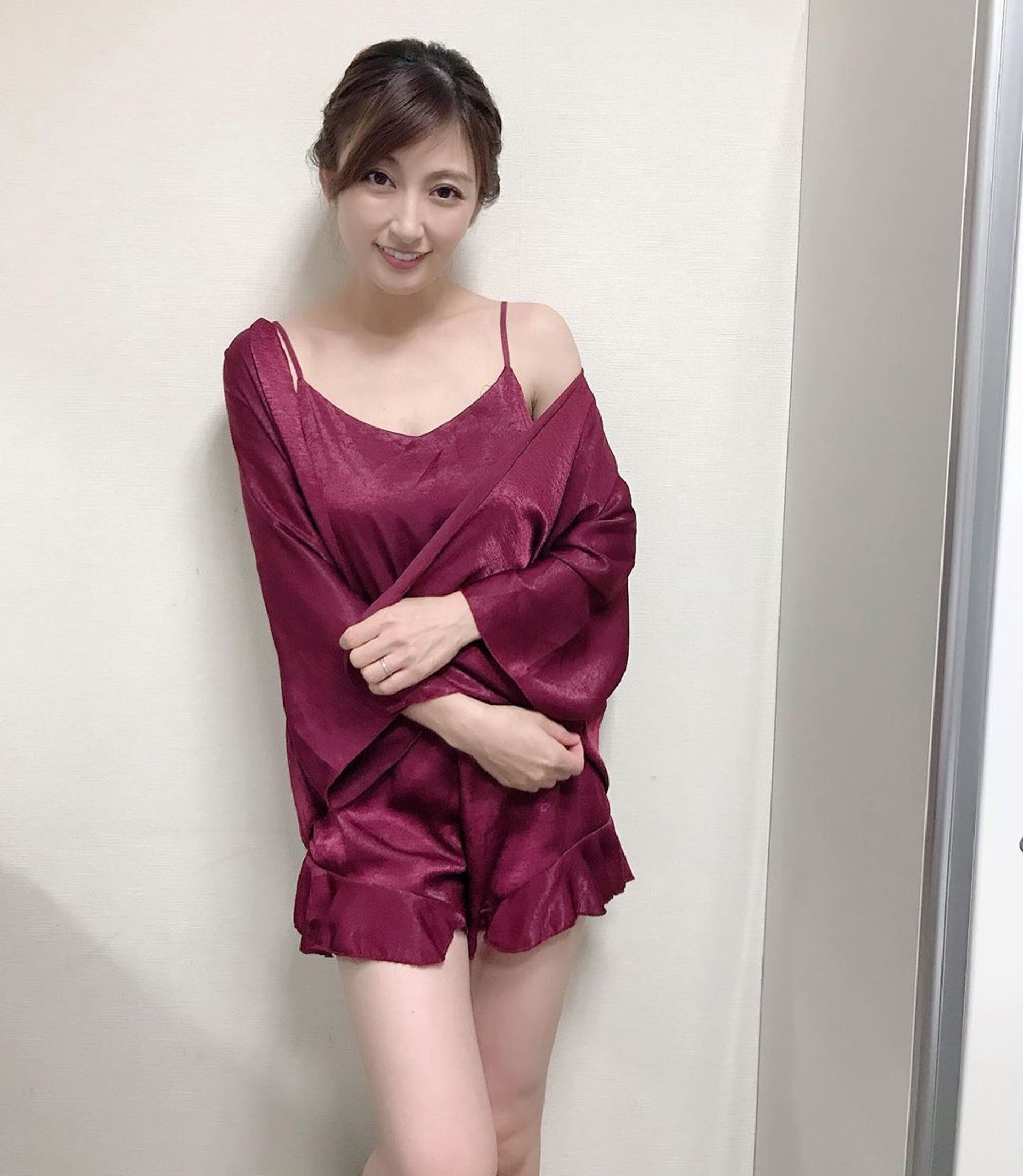 美艷人妻挺G奶自拍 「真實身材」-第1章-图片10