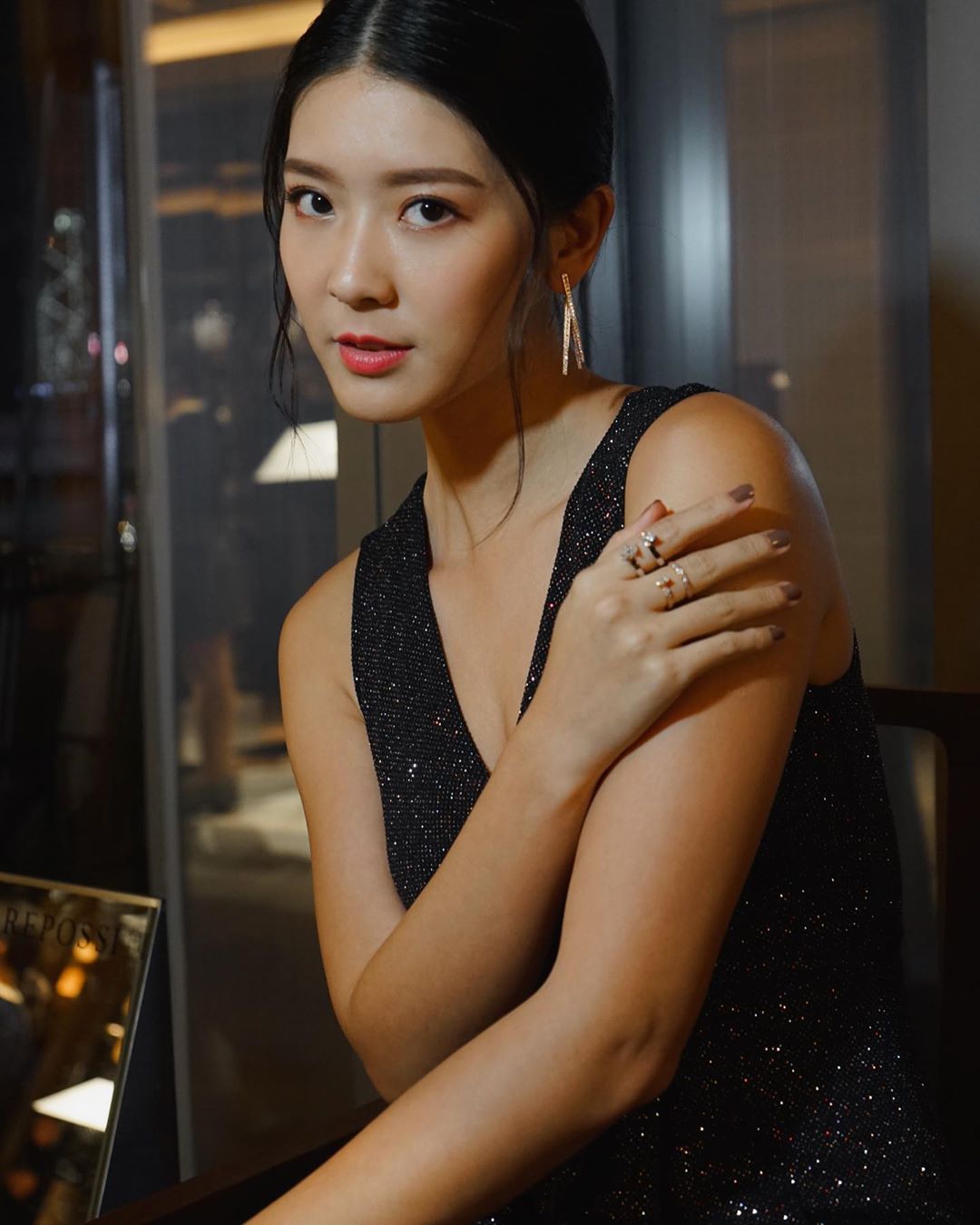 火辣泳裝照遭譏「象腿」 甜美女星高EQ神回全場讚爆-第1章-图片13