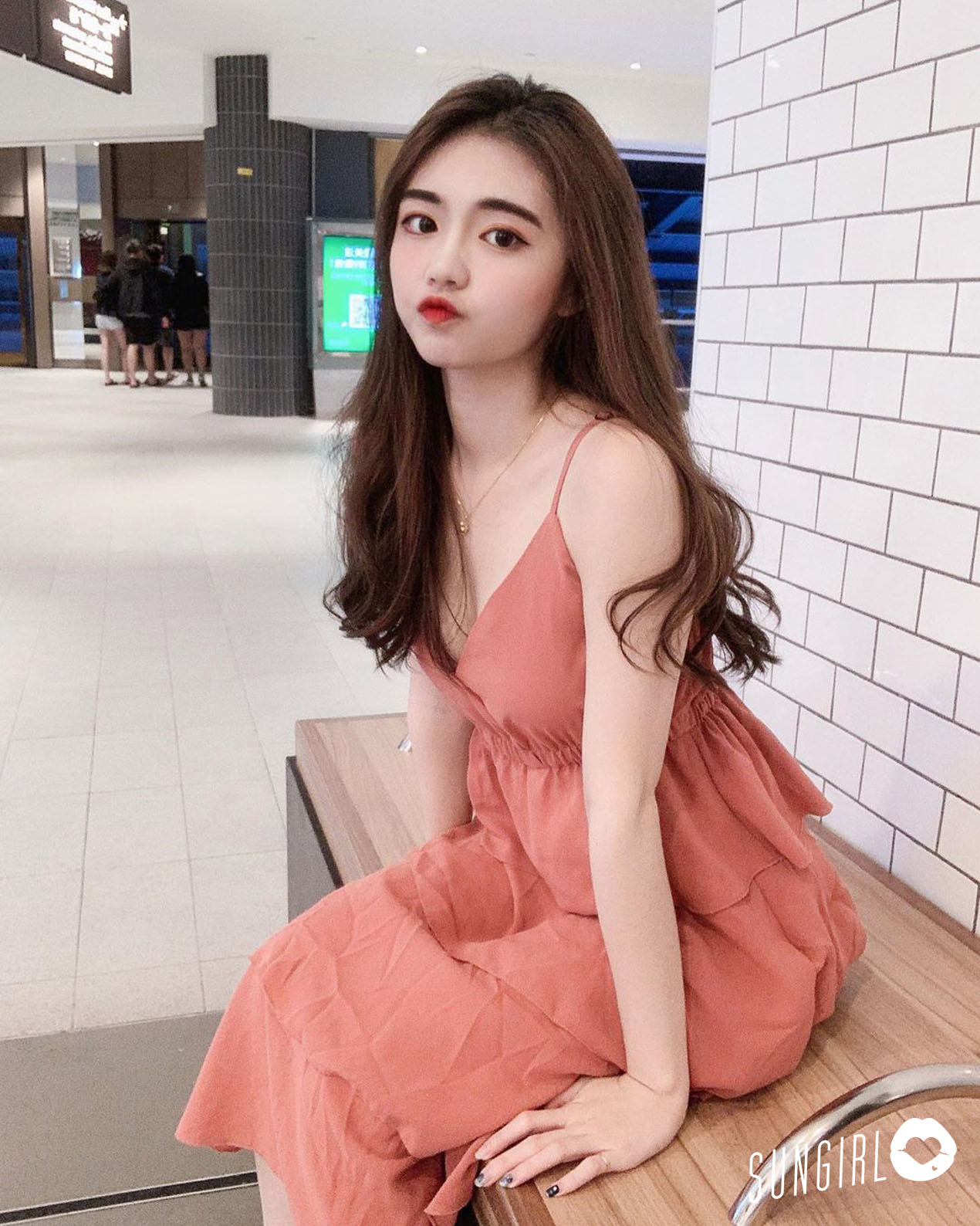 rongqin99、神秘的大馬女神 厭世小清新正夯！-第1章-图片8