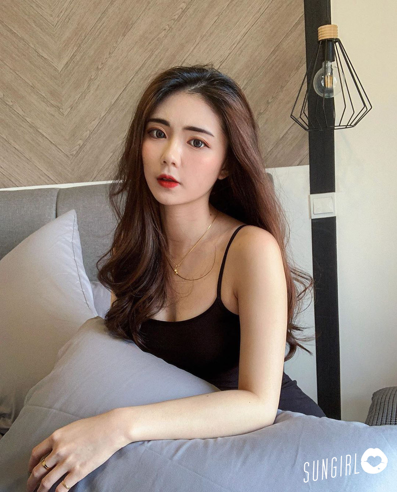 rongqin99、神秘的大馬女神 厭世小清新正夯！-第1章-图片16