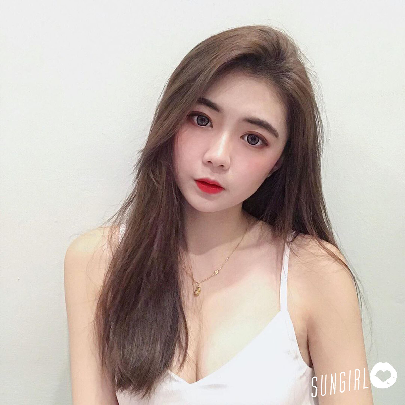 rongqin99、神秘的大馬女神 厭世小清新正夯！-第1章-图片18