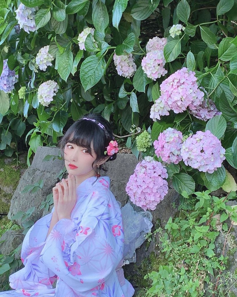 強國正妹小鹿鹿「裹浴巾泡澡」好誘惑-第1章-图片1