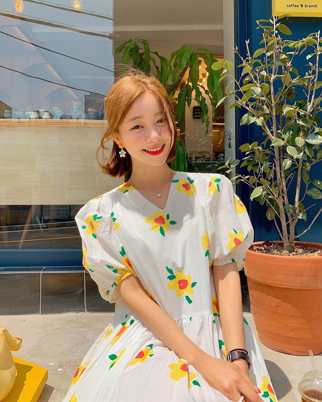 天菜網拍女神「문이」緊身T擠爆雙峰-第1章-图片3