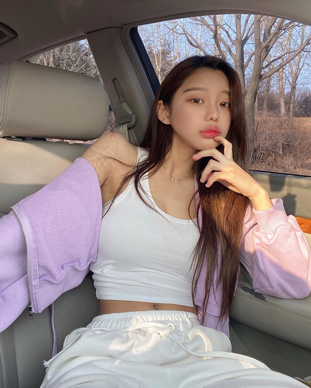 咖啡廳「超胸小姊姊」oxxooi逆天顏值太撩人-第1章-图片17