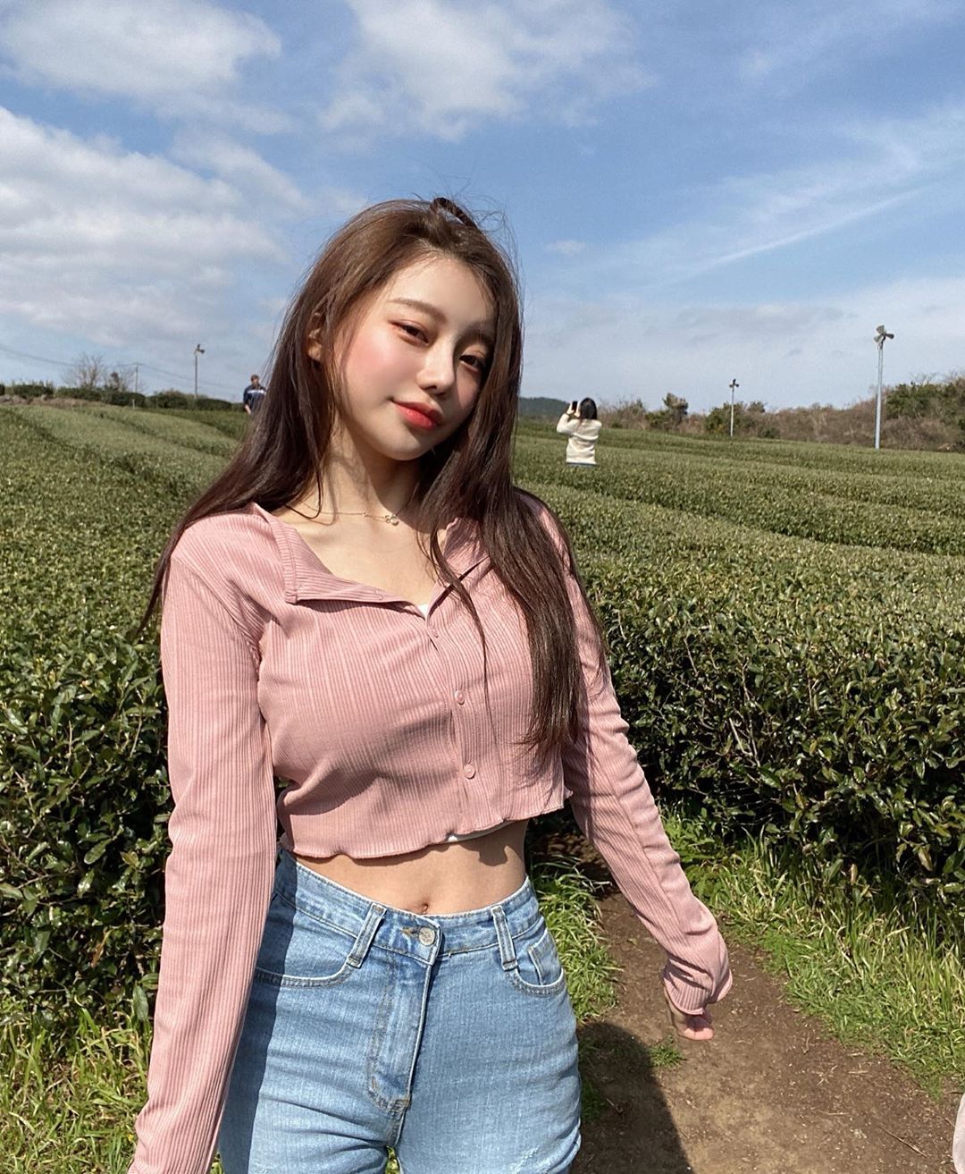 咖啡廳「超胸小姊姊」oxxooi逆天顏值太撩人-第1章-图片21