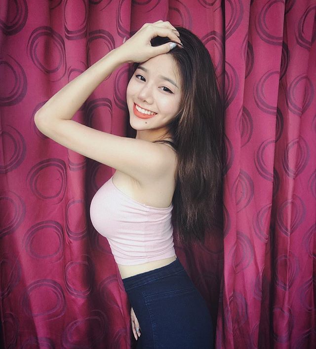 大馬爆乳甜心「張雪兒」正面曝光也讓人戀愛-第1章-图片14