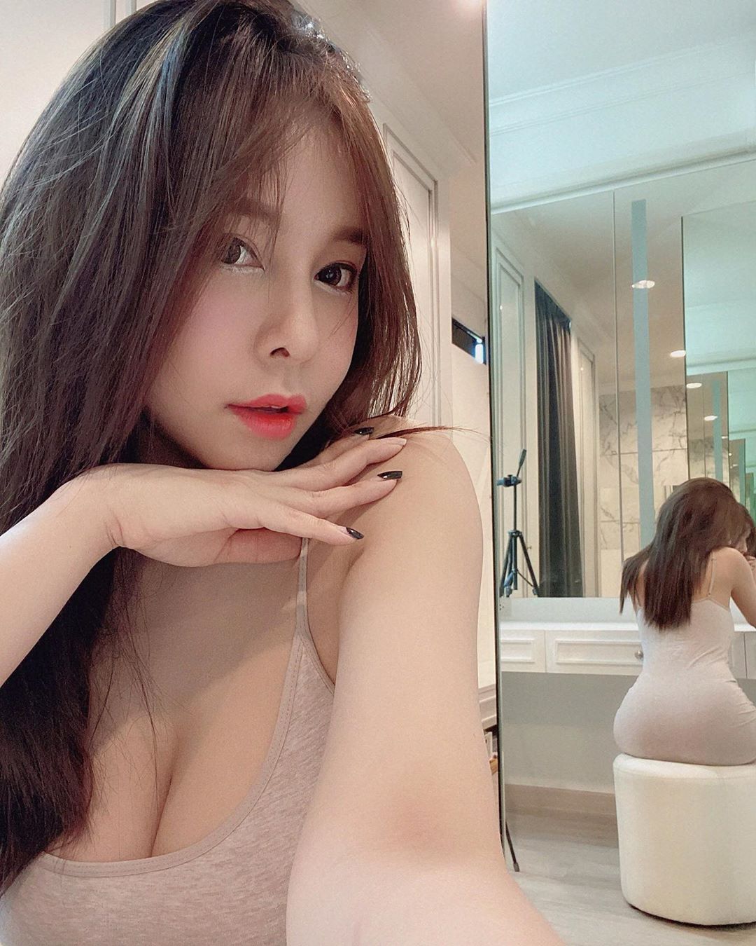 超市遇「裸背正妹」背影白肌蜜桃臀，正面還挺著「超兇上圍」！-第1章-图片4