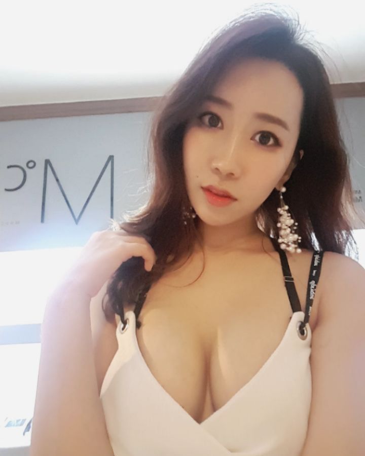 頭部按摩正妹...原來是韓國泡菜-第1章-图片17