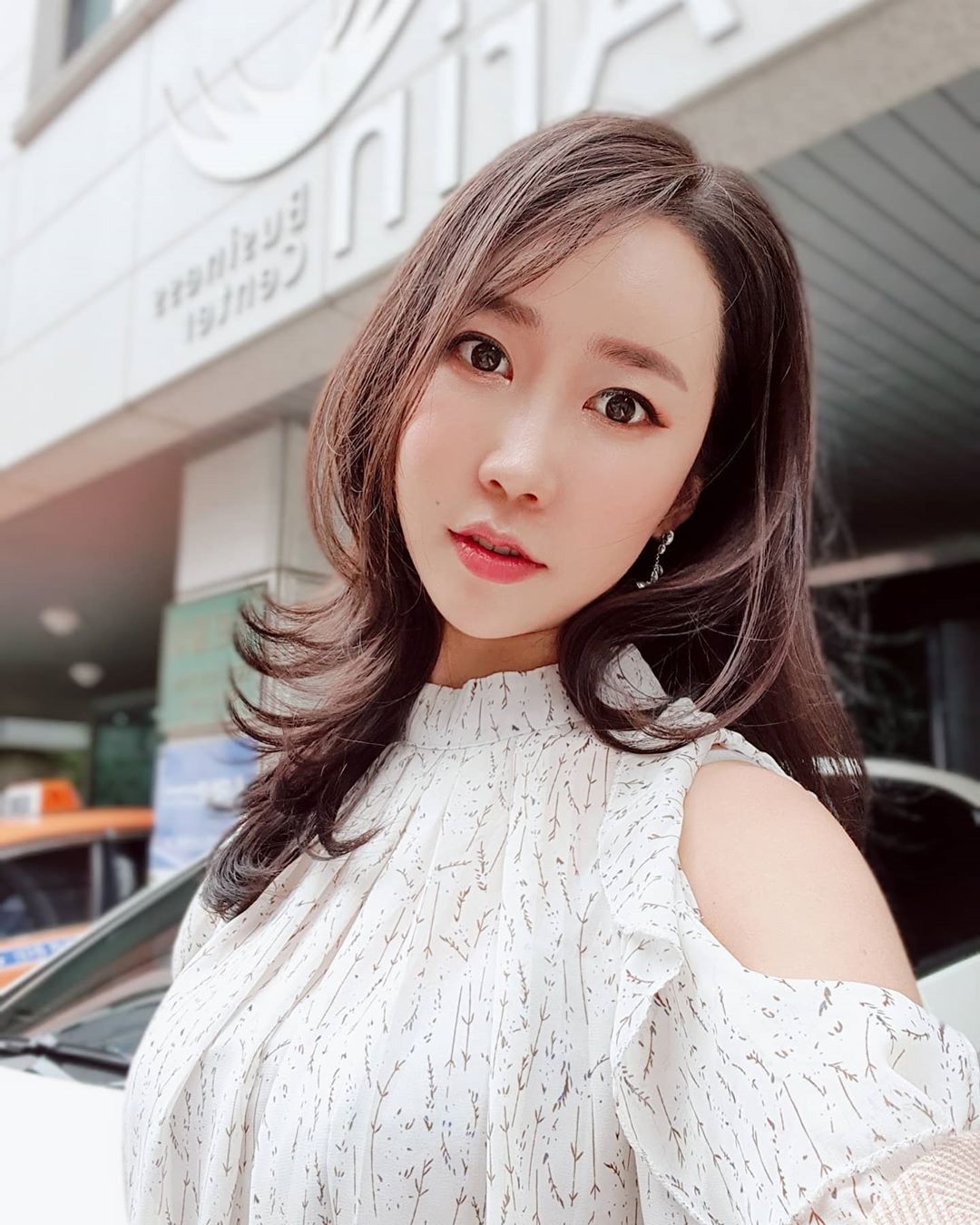 頭部按摩正妹...原來是韓國泡菜-第1章-图片9