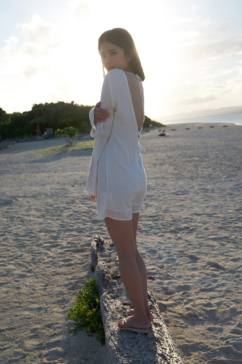 前主播伊東紗冶子 身材No.1纖腰巨乳超誘惑