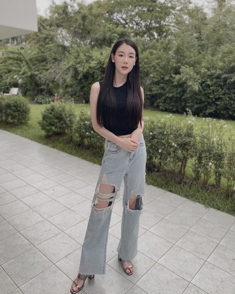 泰國清甜御姐白衣透出形狀想再多看一點！-第1章-图片7