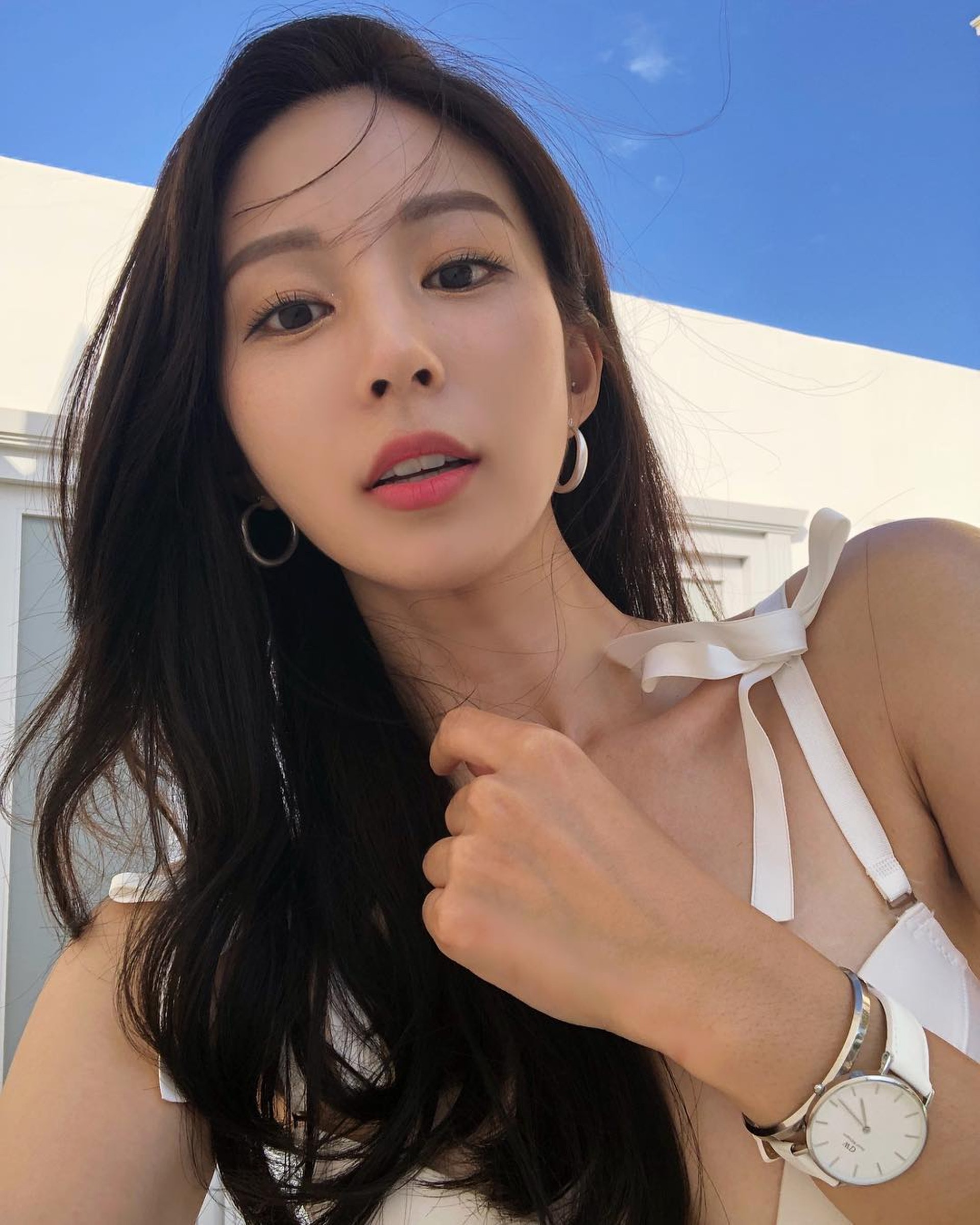 韓國零死角女神完美火辣身材-第1章-图片1