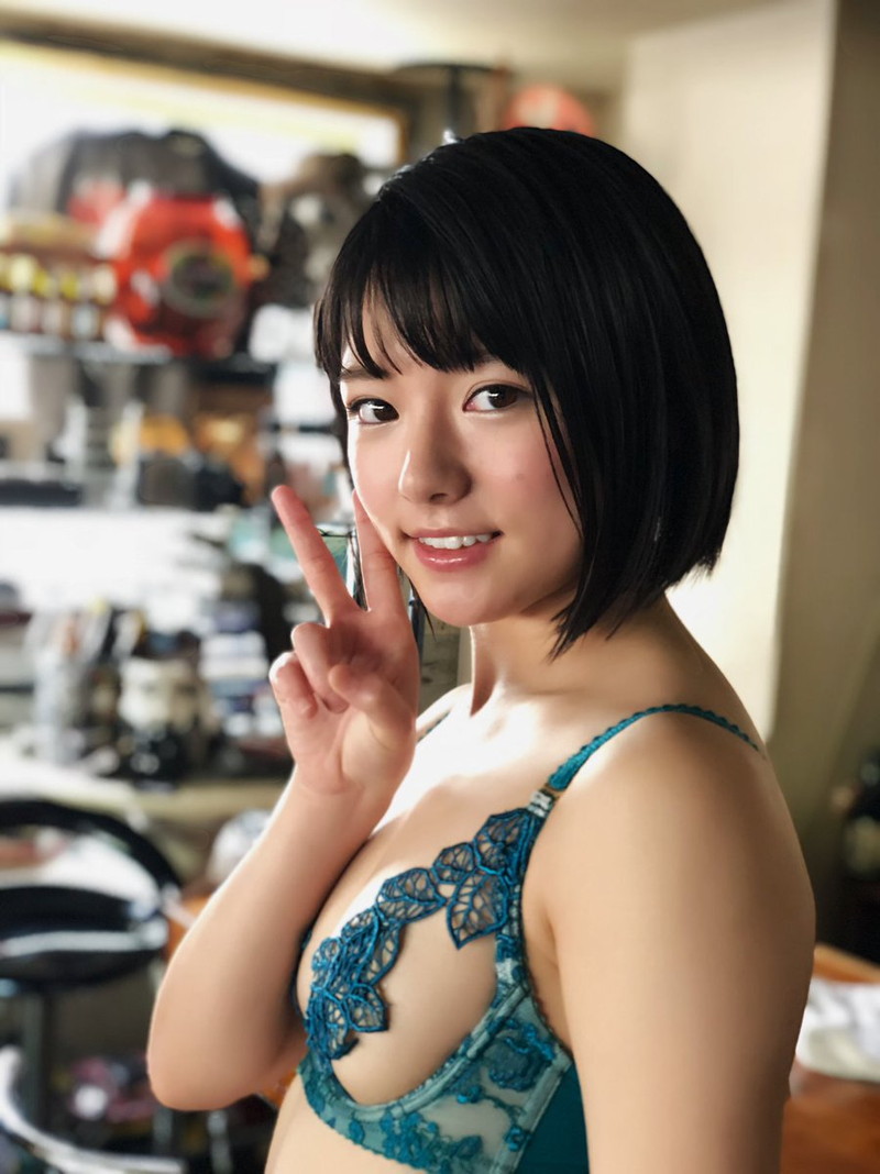 寫真偶像《葉月つばさ》清純外表下卻有奔放的肉體！-第1章-图片5
