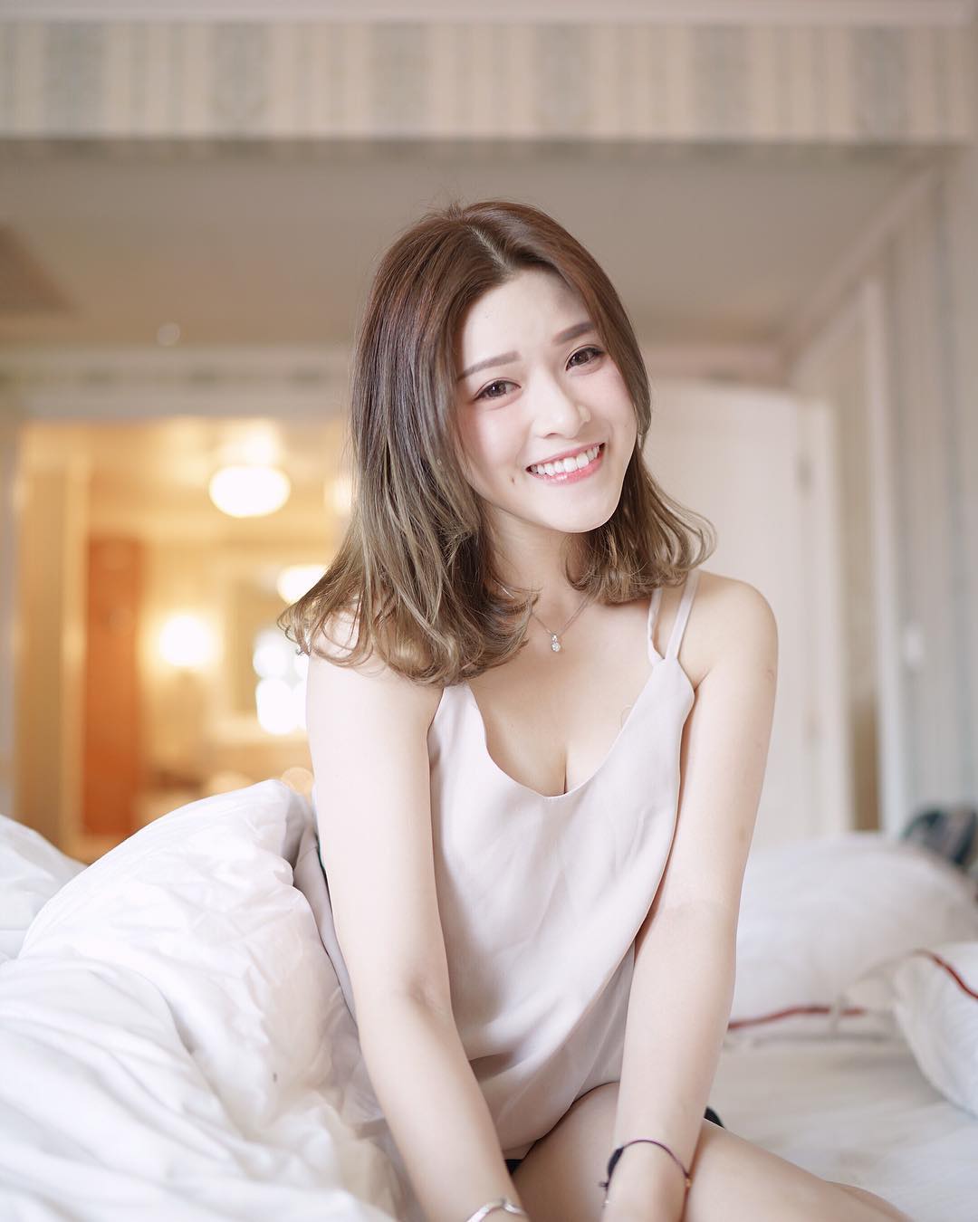 爆乳女星樣子甜美 更擁有驕人身材-第1章-图片23