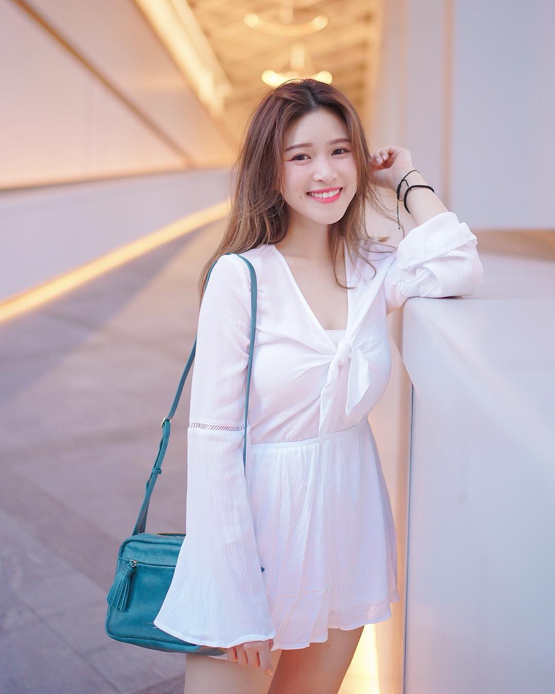 爆乳女星樣子甜美 更擁有驕人身材-第1章-图片22