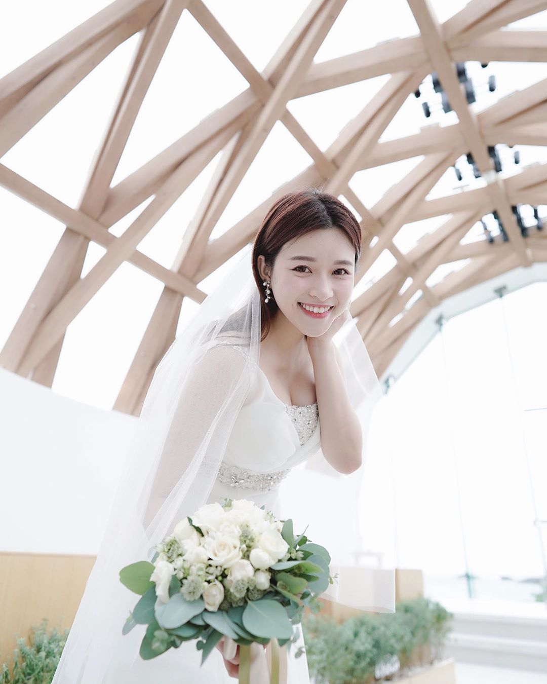 爆乳女星樣子甜美 更擁有驕人身材-第1章-图片10