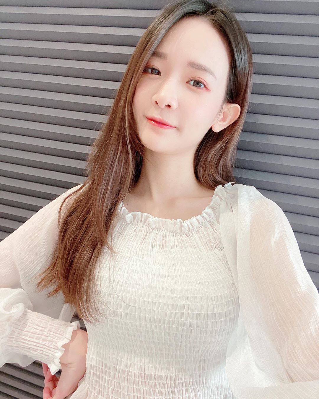 Ladies and gentlemen, look at the second time of love.-第1章-图片9