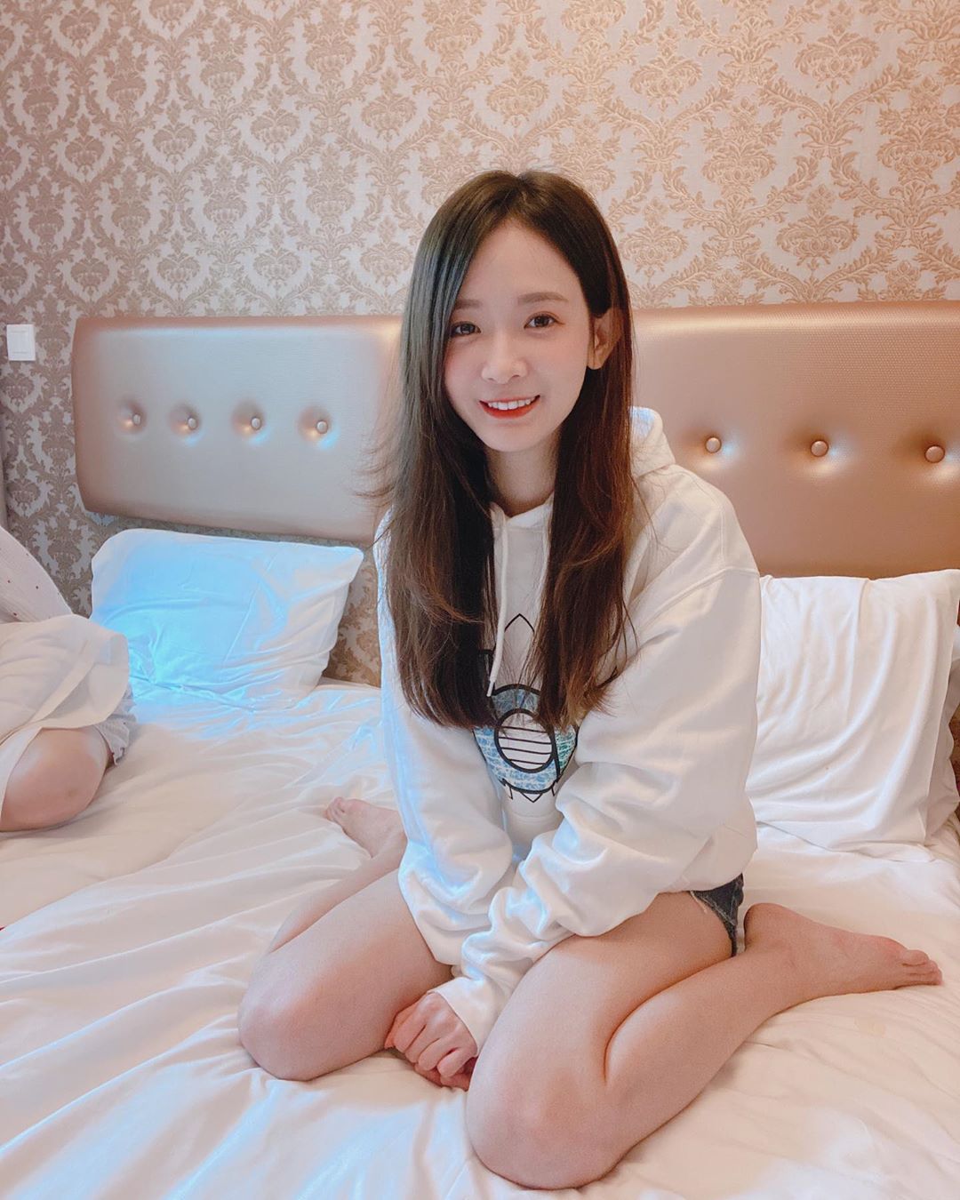 Ladies and gentlemen, look at the second time of love.-第1章-图片17